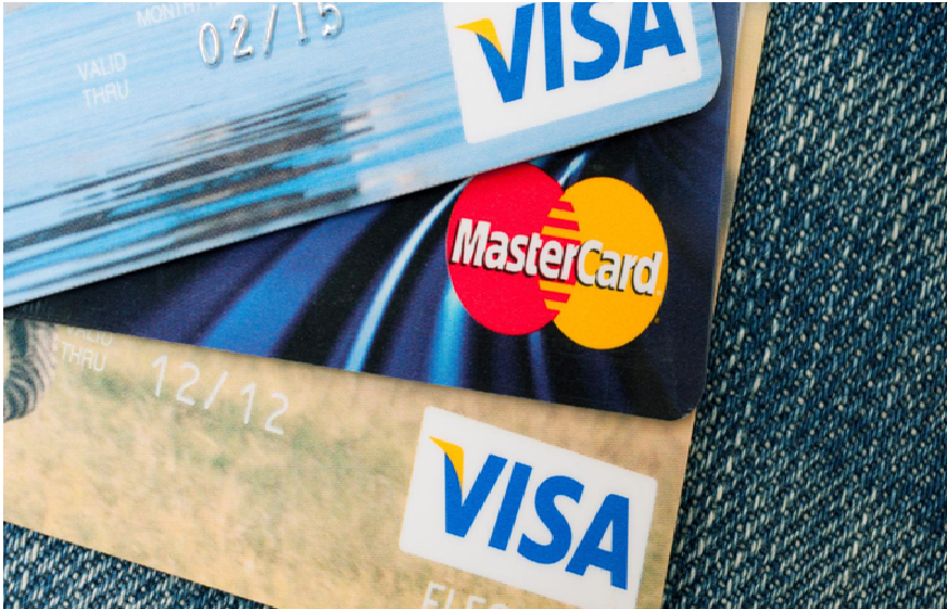 Benefits and drawbacks of using multiple credit cards